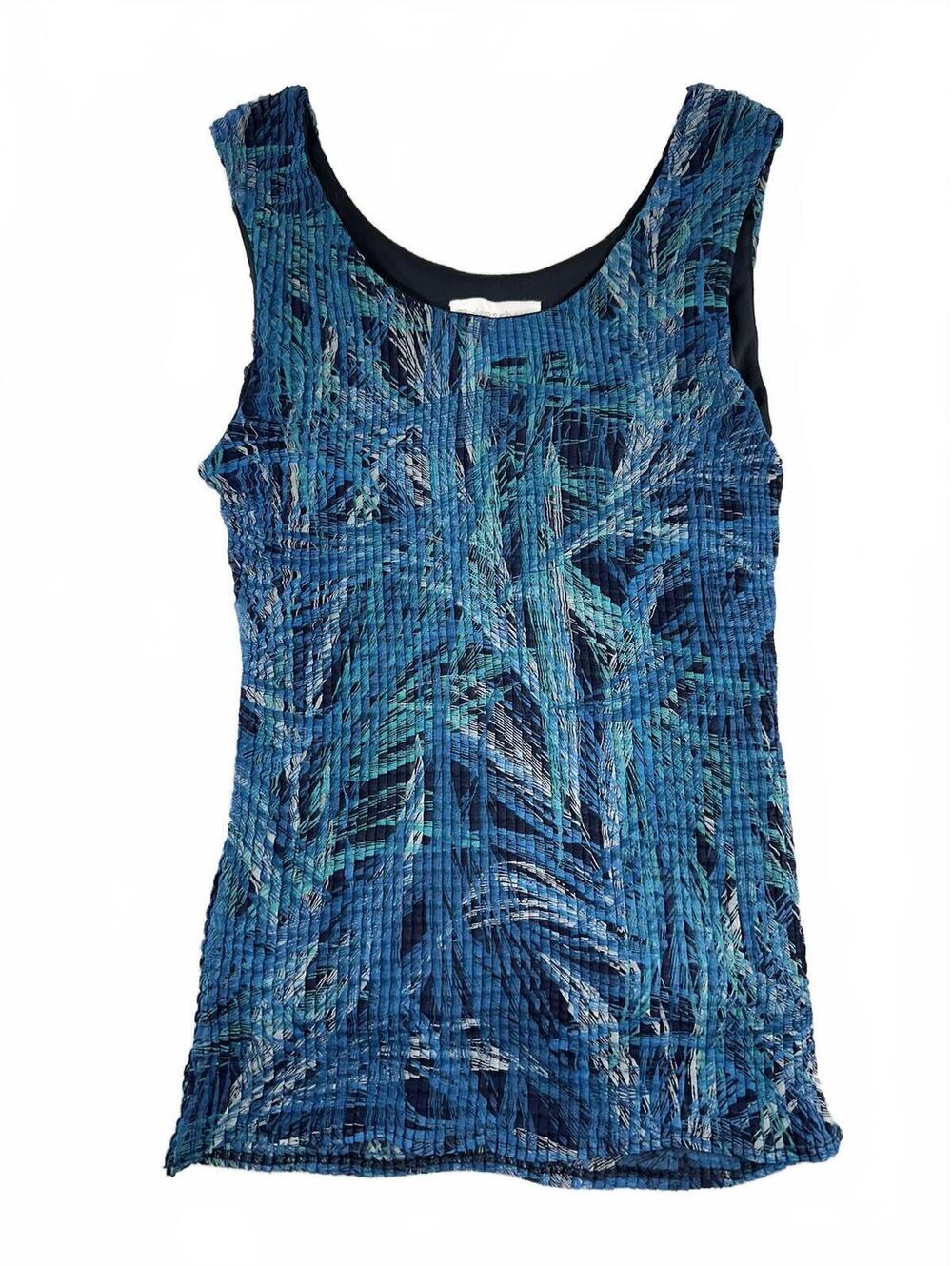 Dressbarn Blue Textured Sleeveless Top - Picture 2 of 6